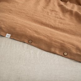 Copripiumino in lino cammello