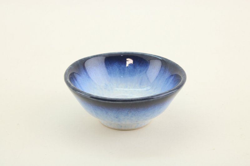 Dyp skål 9 cm sardiner