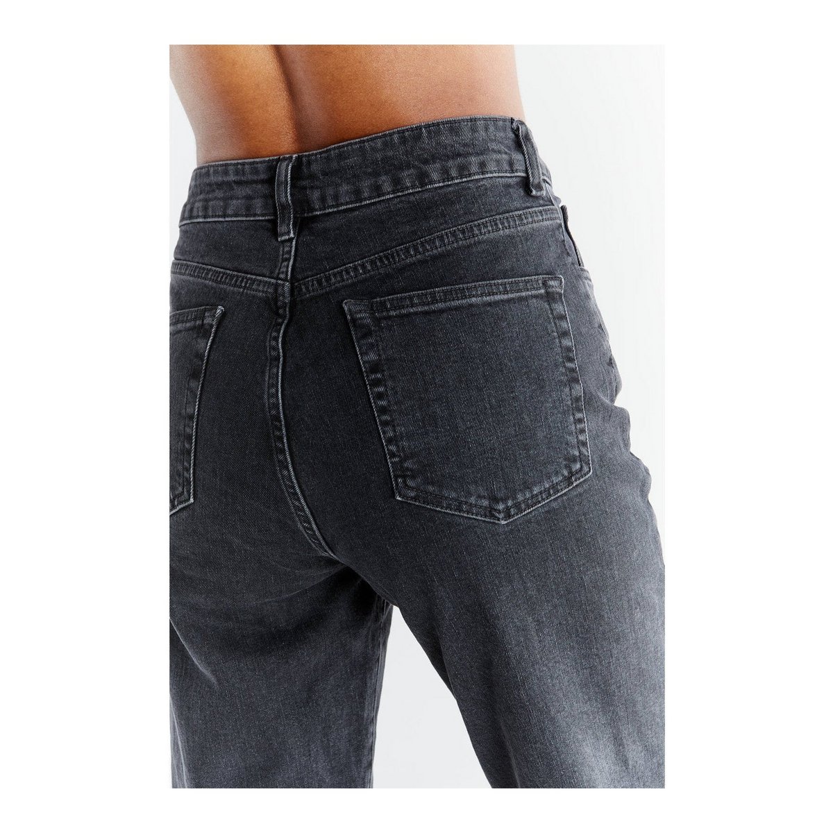 WN1010-145 | Damen Mom Fit – karbonowo-szary