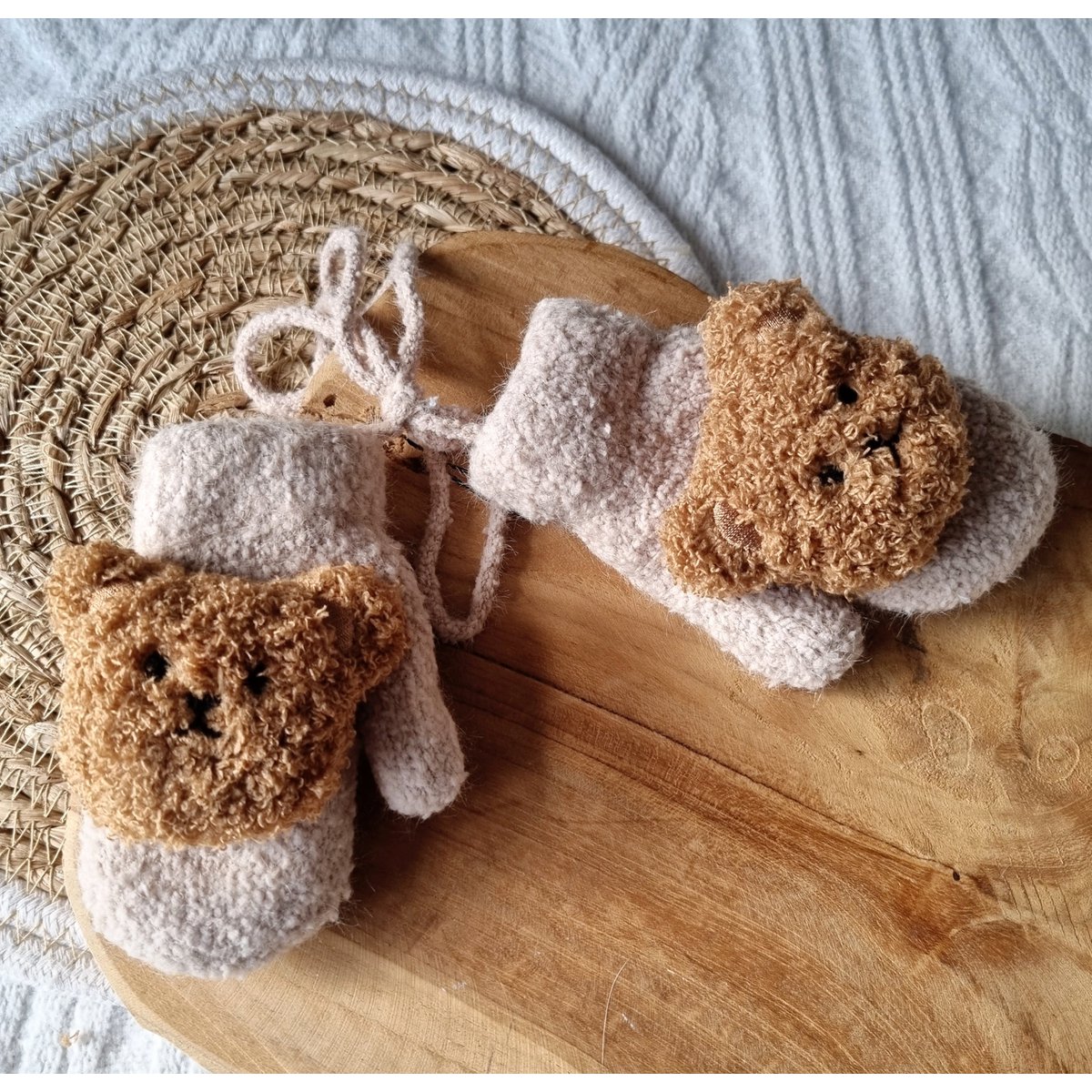 Baby Gloves / Mittens With Teddy Bear - Sand