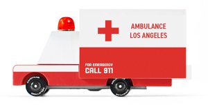 Candycar World - Ambulance Van