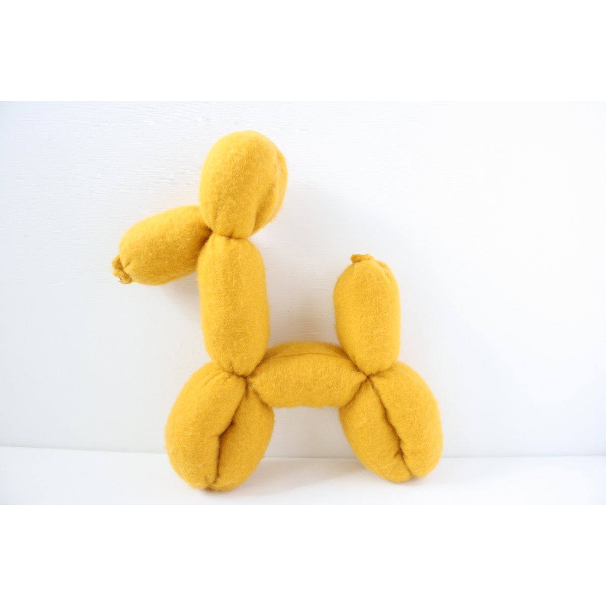 Balloon dogs