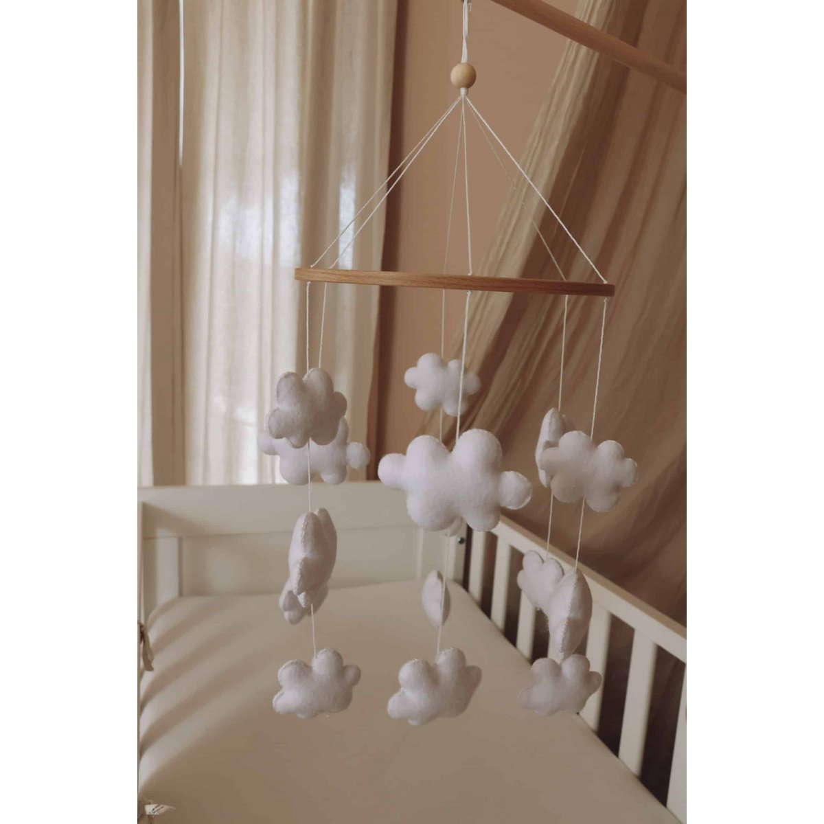 Handgemaakte Wolken Muziekmobiel - Boxmobiel - Baby mobile - mobile wickeltisch