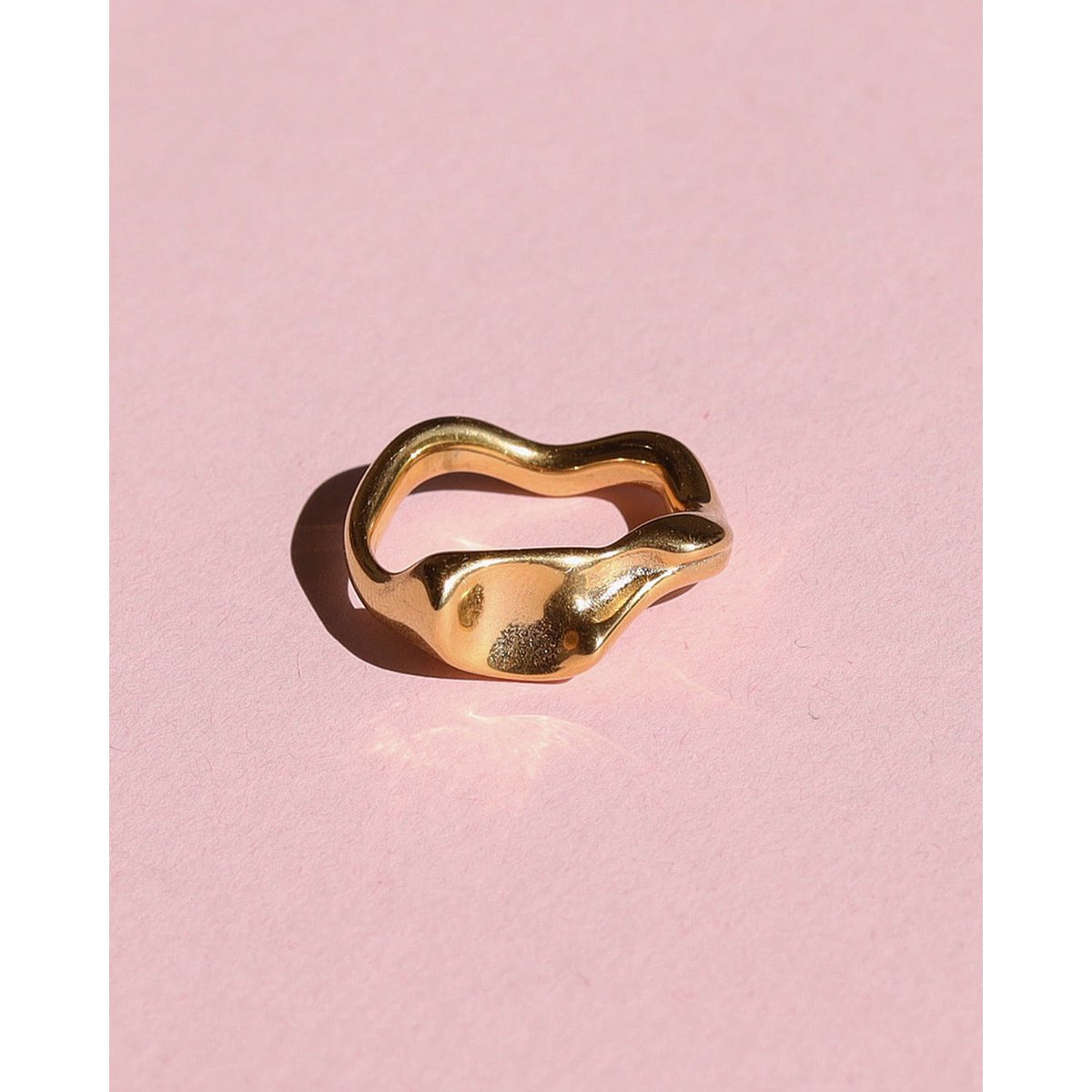 Bennett – Ring aus flüssigem Gold