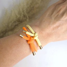 Bracciale elastico per capelli arancione neon
