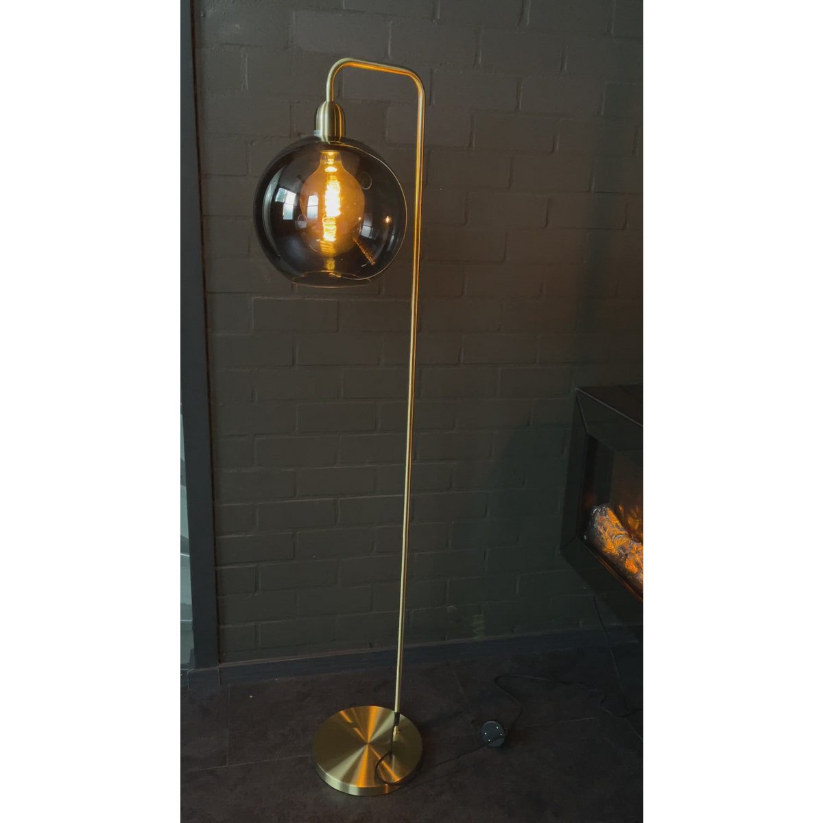 Xandy Gulvlampe Guld