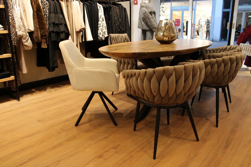 Spisestuestol Nova 360 Degree Roterbar Velvet Sand hvid Beige