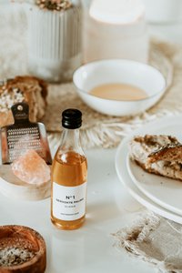 N° 1, oil with smoked eel taste