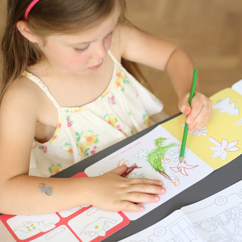 Looong Coloring Books - I Love Coloring Dinosaurs