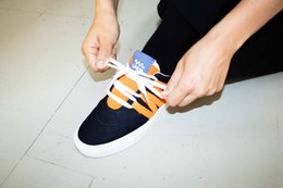 STARK Sort Orange Phoenix Unisex sko
