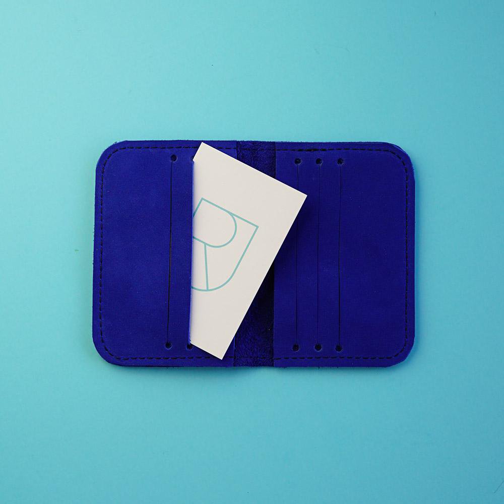 BIO kobalt card sleeve