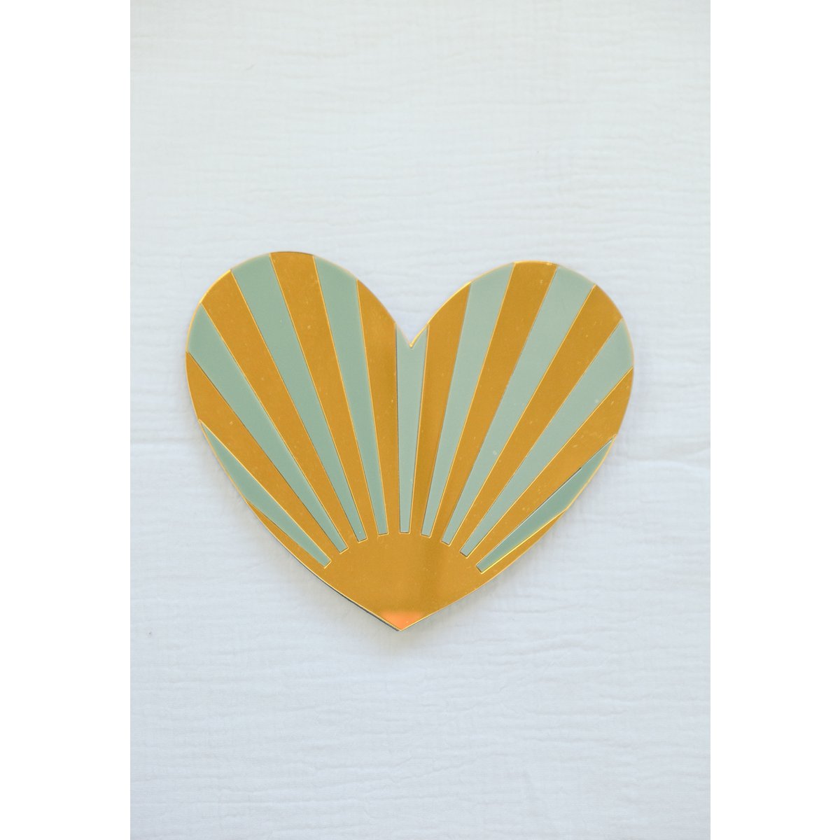 The Radiant Heart, wall jewel