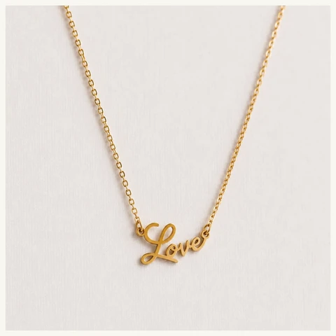 Zarte Halskette 'Love'