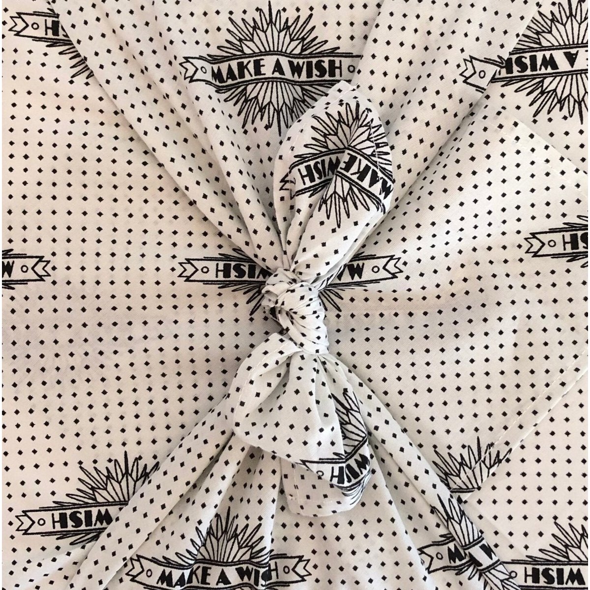 Furoshiki-Geschenkpapier „Wünsche dir etwas“ – Geschenkpapier aus Stoff