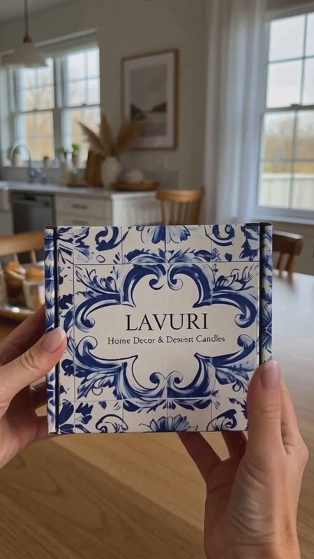 LAVURI LOTUS BISCOFF – Handmade Soy Dessert Candle