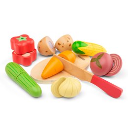 Ensemble de coupe de légumes en bois dans une boîte de rangement