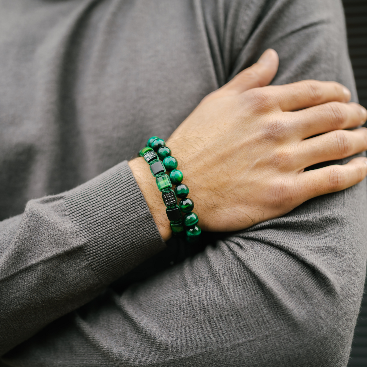 GRÜNES TIGERAUGE-Perlenarmband für Herren