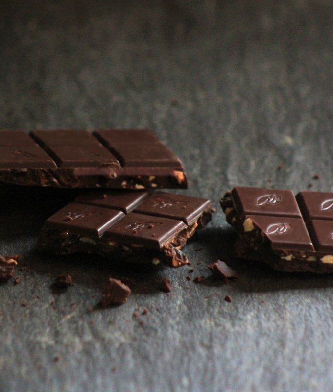 Raisin & Hazelnut, Maranon, Peru (100% dark - no added sugar)