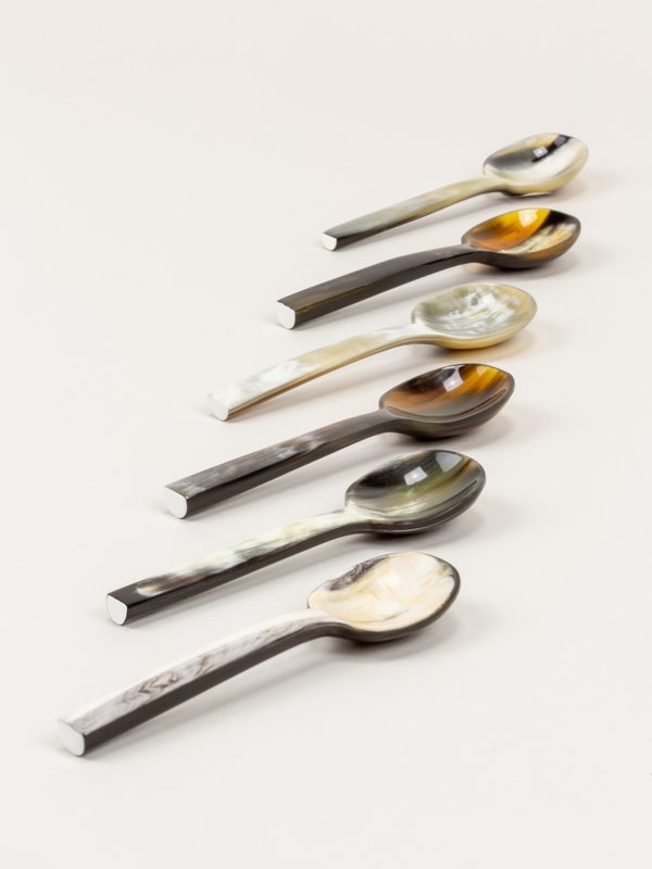 Set di 6 cucchiaini Baguette in corno nero marmorizzato