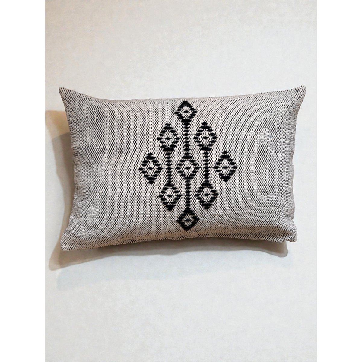 Heritage Line cushion - 40 x 60 cm