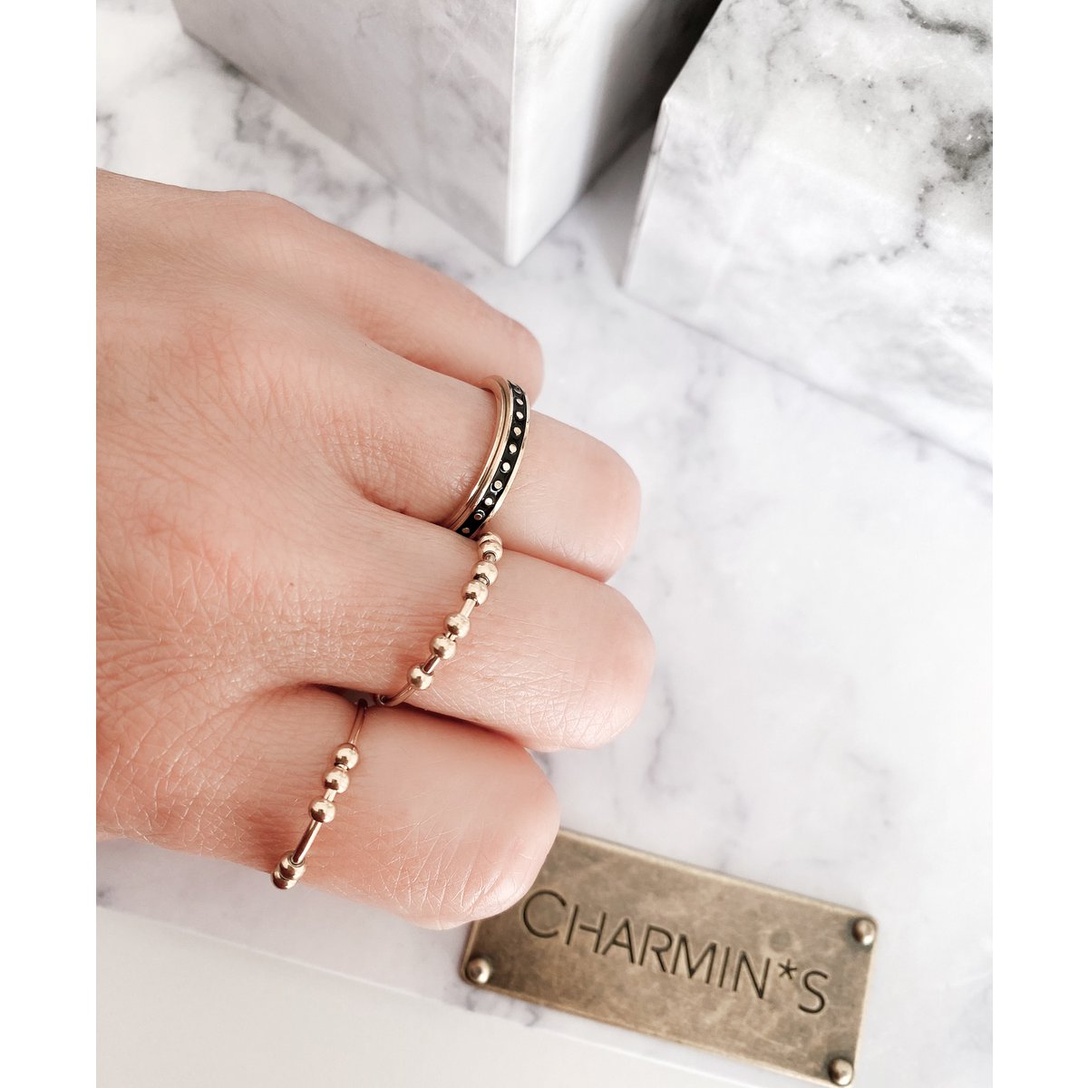 R1062 Classic Anxiety Fidget Ring 10 Kugeln Goldfarben