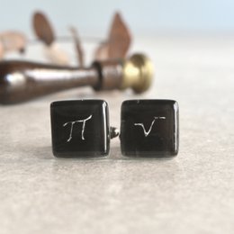 Science Cuff Links med matematiksymboler PI og Square Root, Black Color, Wedding Accessories til mænd