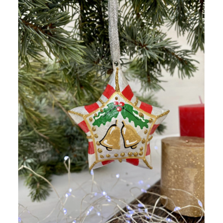 Étoile en papier mâché faite à la main avec fleur de Noël