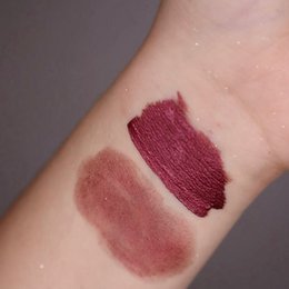 Vegansk flydende øjenskygge "Sparkle - PLUM"