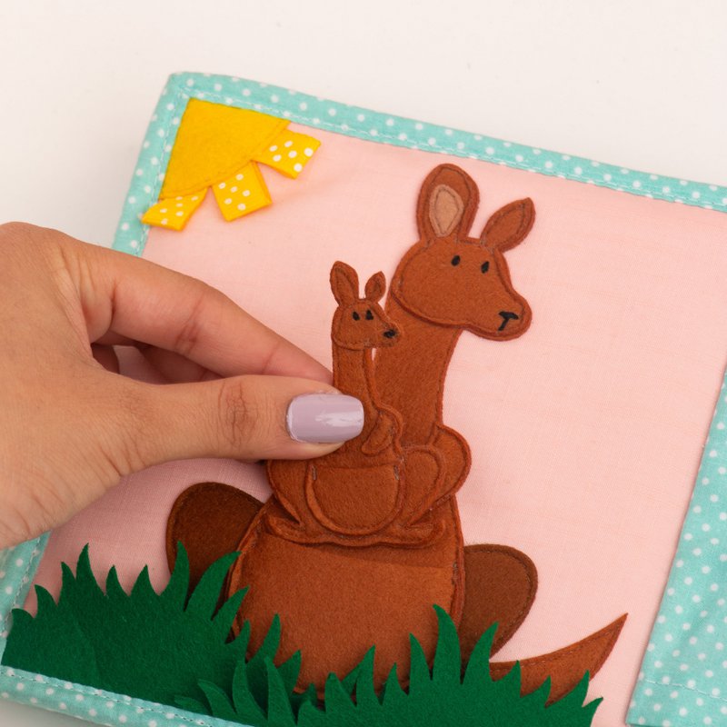 Jolly Jungle - 6 page mini quiet book