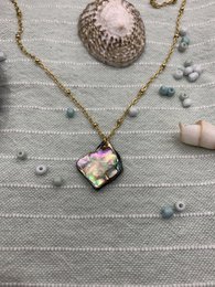 Muschelkette | 50 cm lange Surfer-Halskette aus goldenem Abalone-Edelstahl