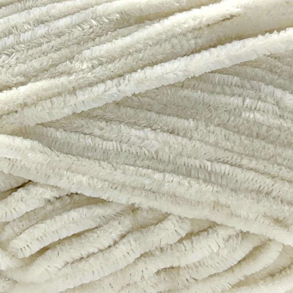 Sensy Velvet Slim Garn, Amigurumi Garn, 3,5 oz, 218 Yards, Gauge 3 Light