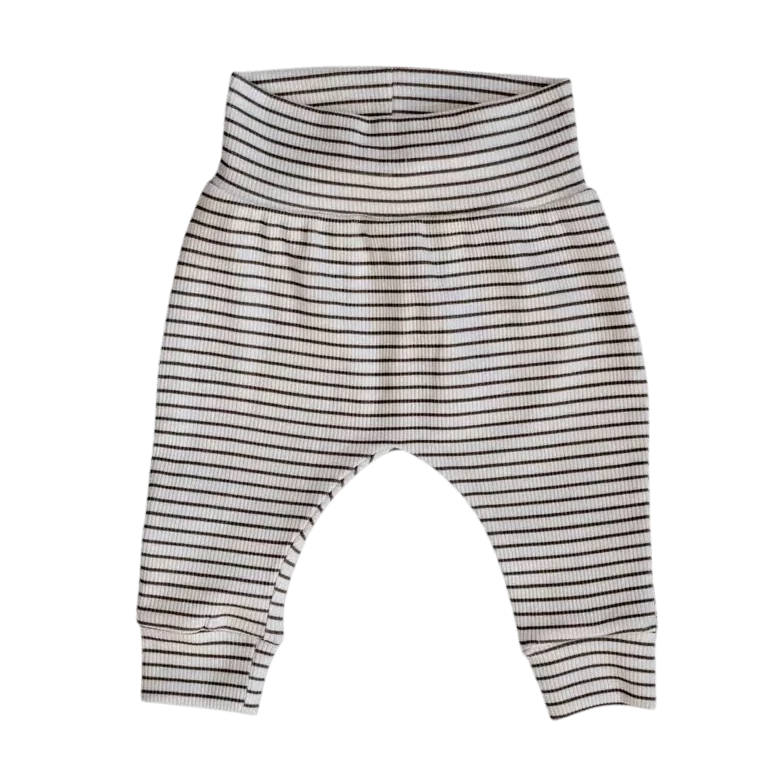 Baby hue taupe