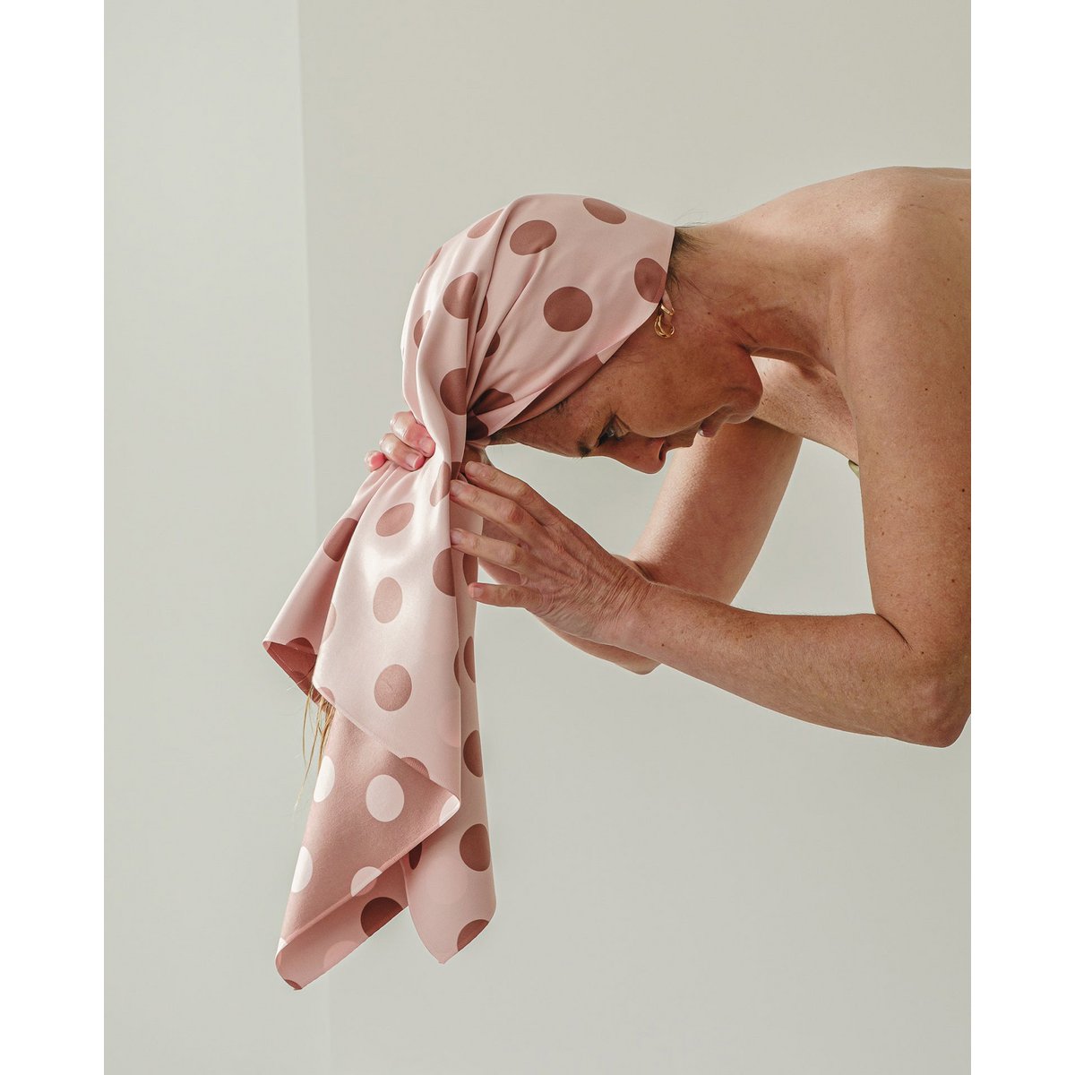 Towel Dots Chestnut Brown