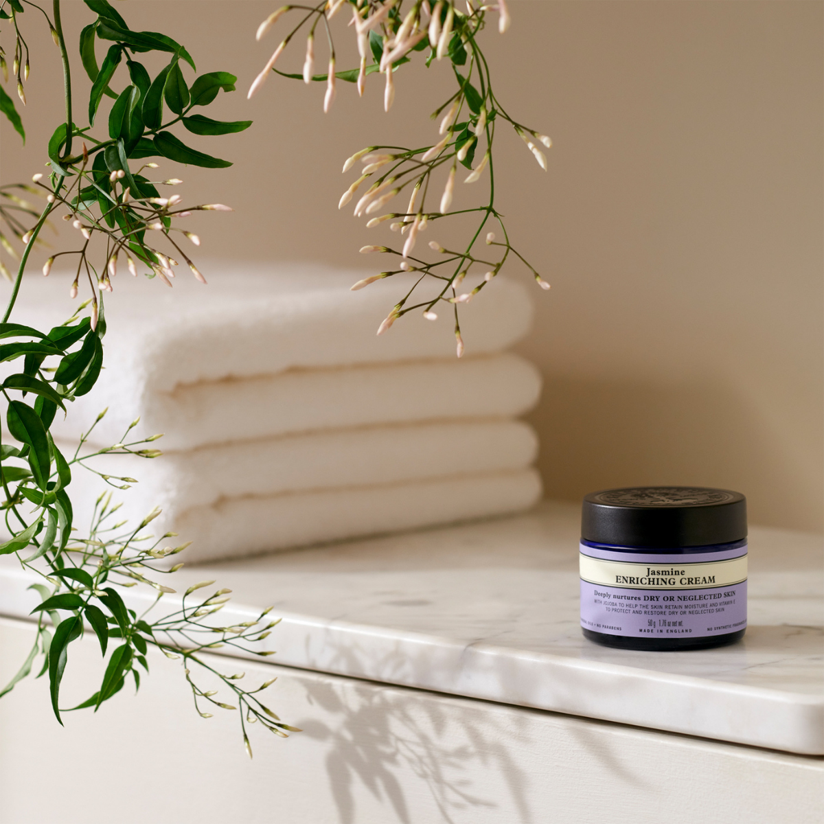 Neal's Yard Remedies - Jasmine Enriching Cream - 50 gr.