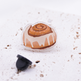 Nål kanelrulle Kanelbulle akryl - gave Sverige Skandinavien broche wienerbrød
