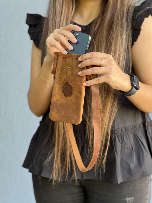 Handytasche aus echtem Leder – Umhängetasche