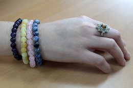 Brazalete de poder - granate de sangre