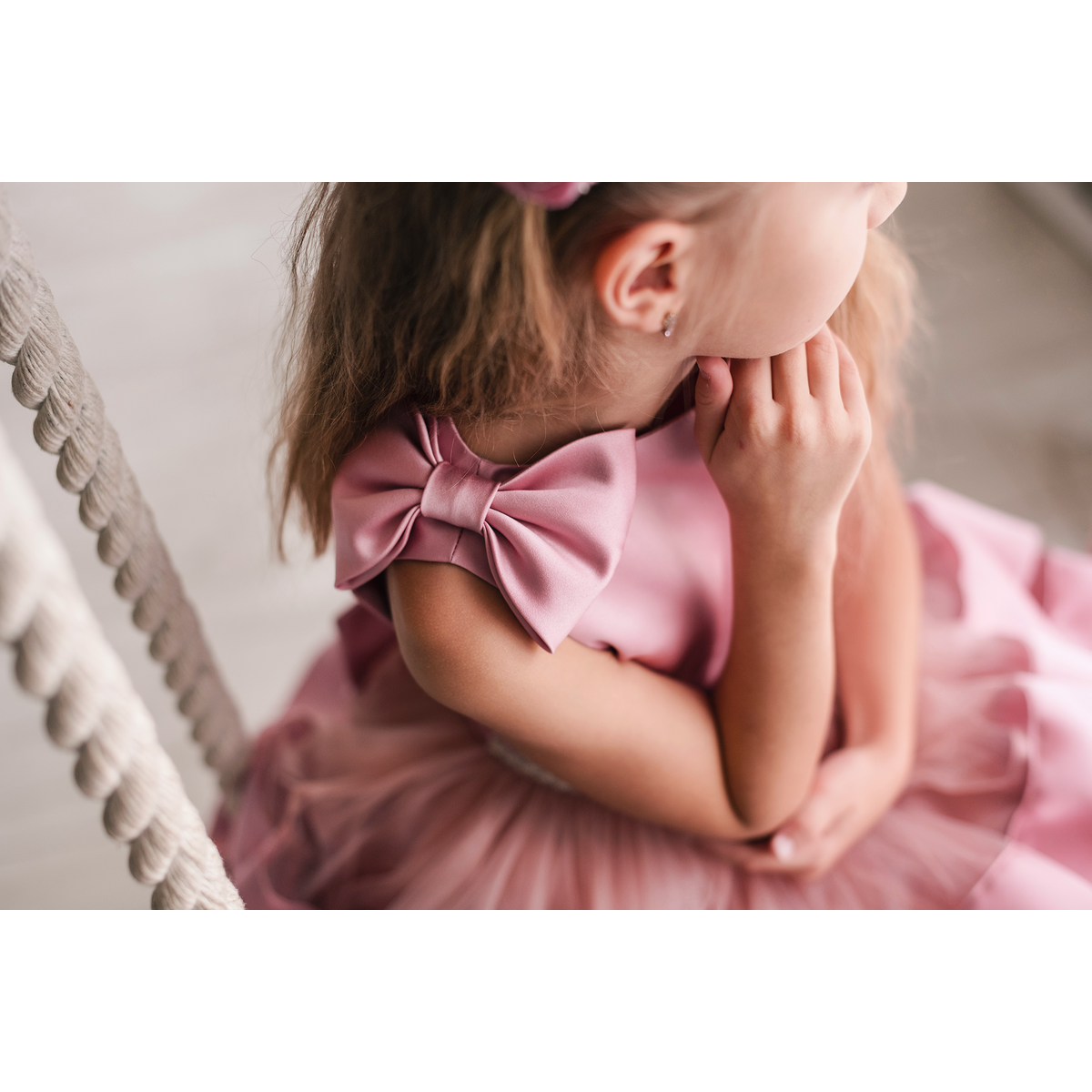 Chloe elegantes rosa Kleid für Mädchen