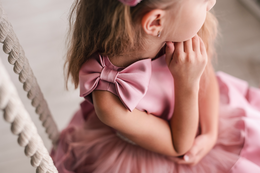 Chloe elegantes rosa Kleid für Mädchen