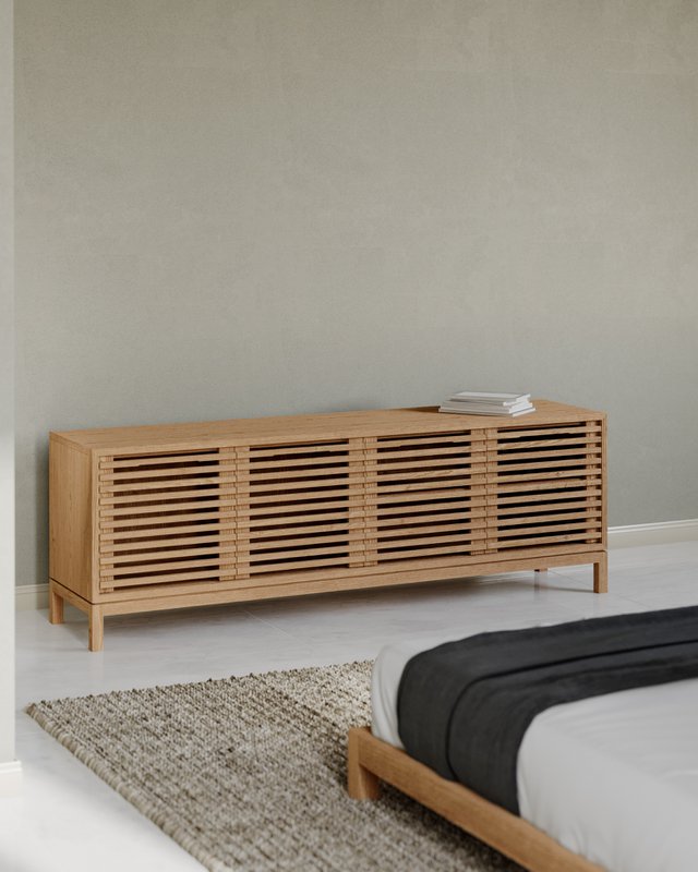 Tanner Console multimédia à quatre portes en bois de frêne et lin