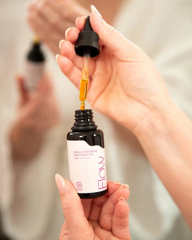 Rozenbottelolie - Intensive Treatment Oil