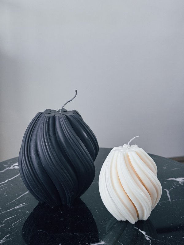 swirl candle