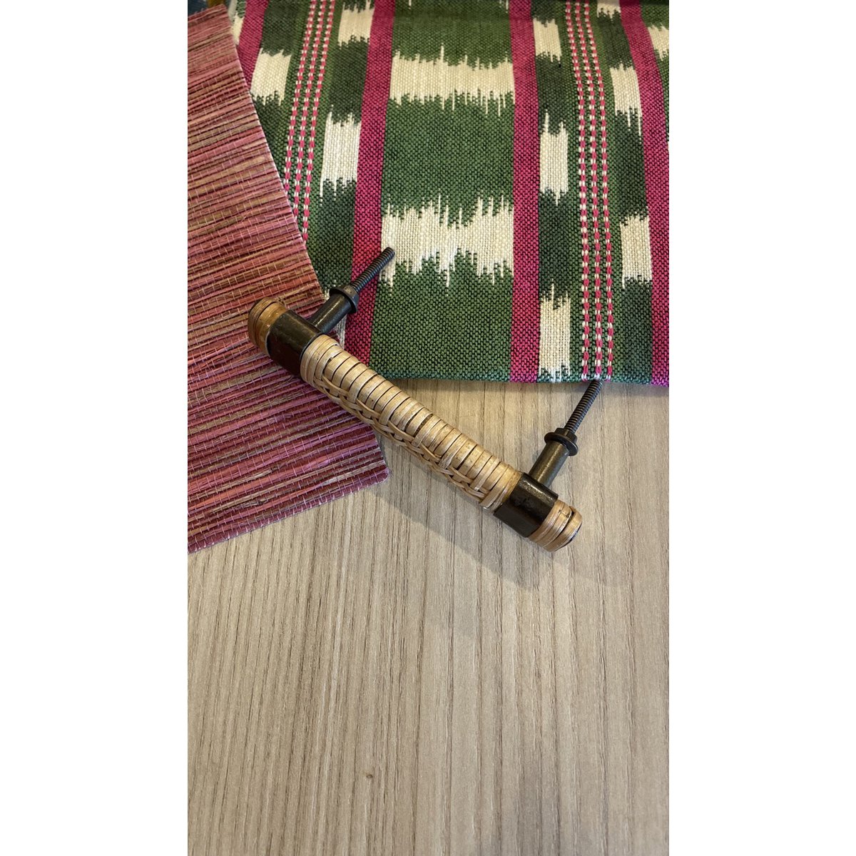 Handle rectangular rattan