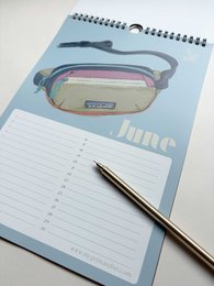 Kalendarz urodzinowy - Lista życzeń Streetwear - Styl streetwear i tenisówek - A4 - Perpetual - Ręcznie rysowane - Papier premium