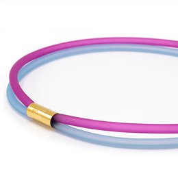 Ketting in gomma 2 lijns fel roze/aqua