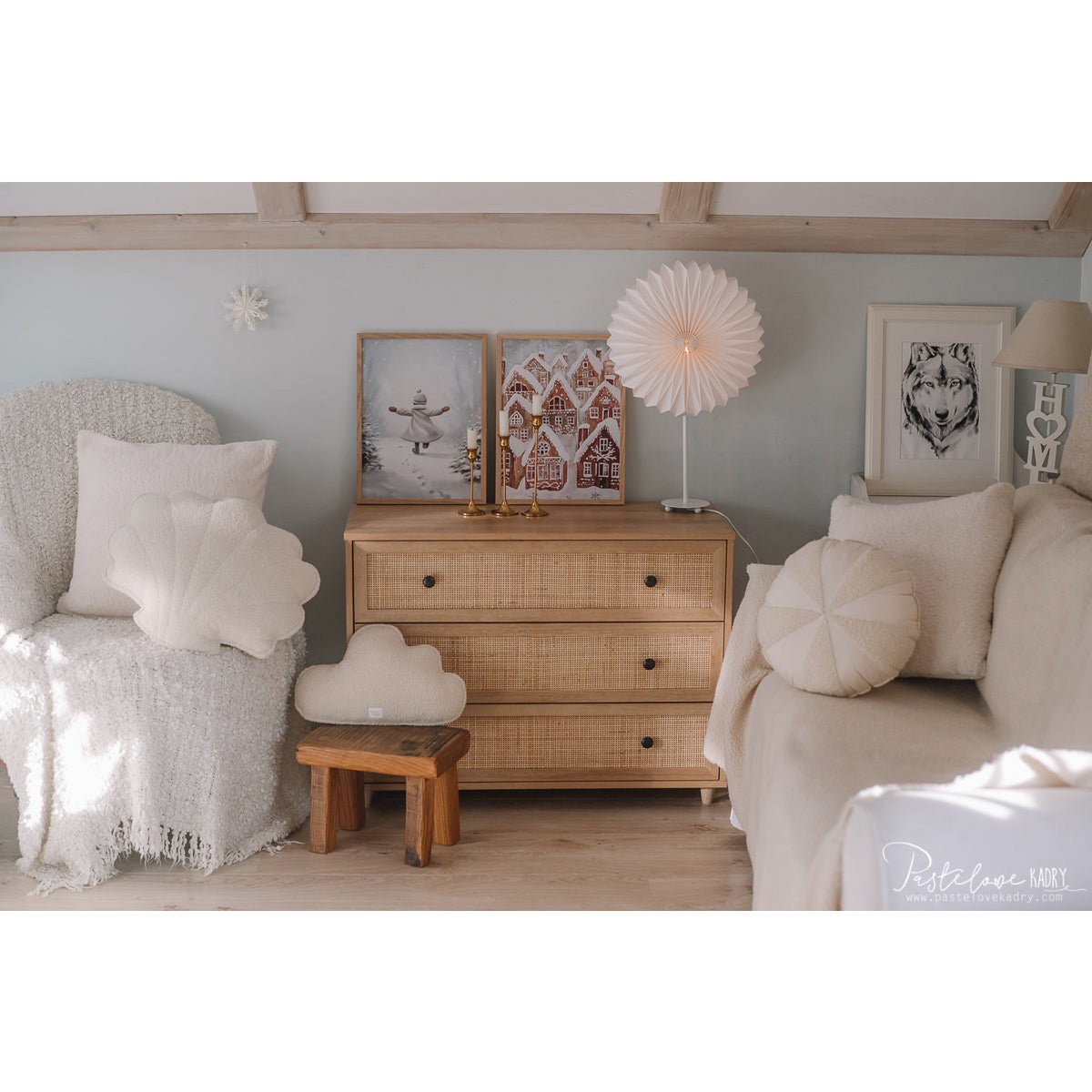 Fluffy Boucle Cloud Pillow "White teddy"