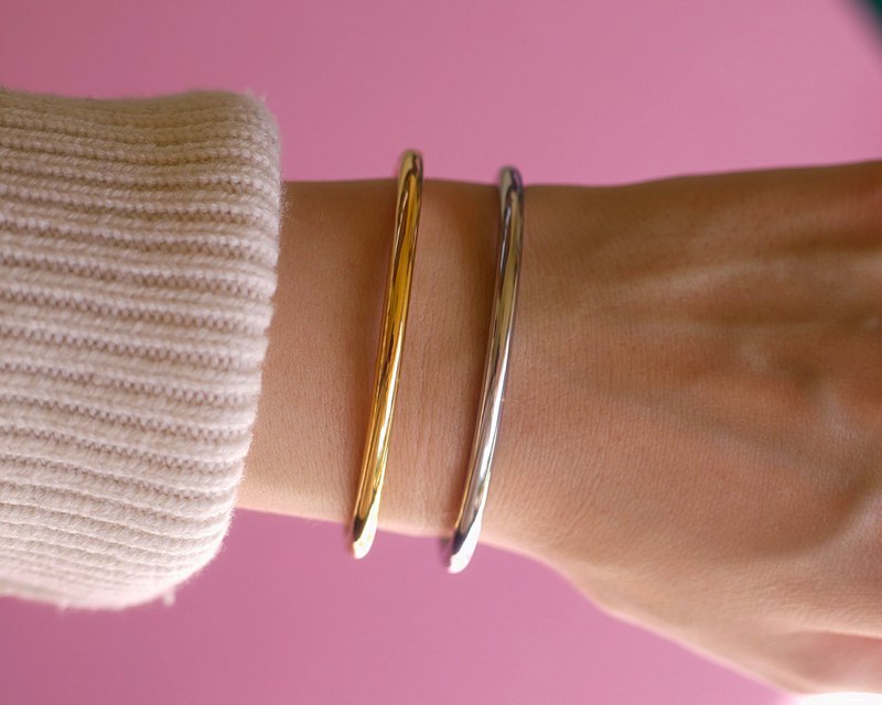 Sandwy - Gold Bangle for Women