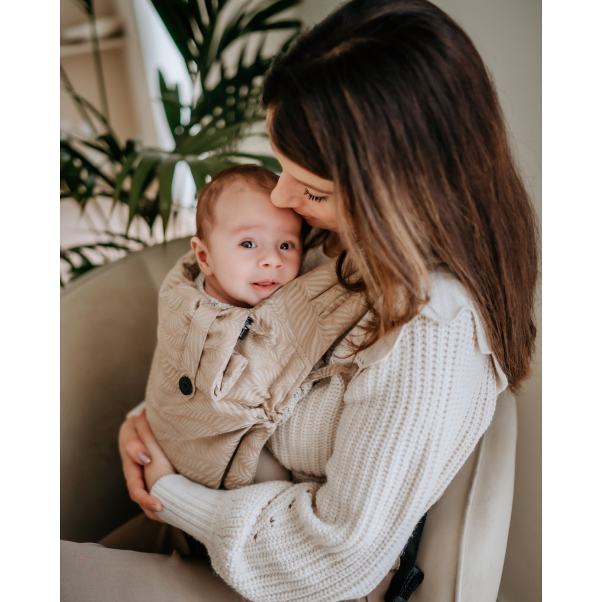 Baby carrier Baby Click & Go + - Palm Taupe