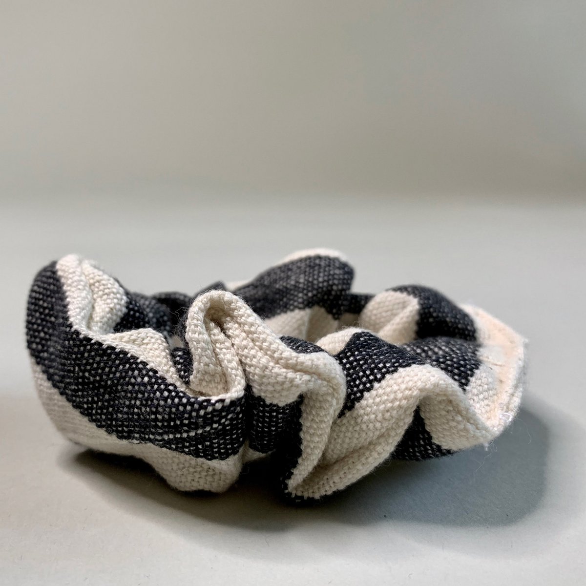 Håndlavet Scrunchie Ole | Sort