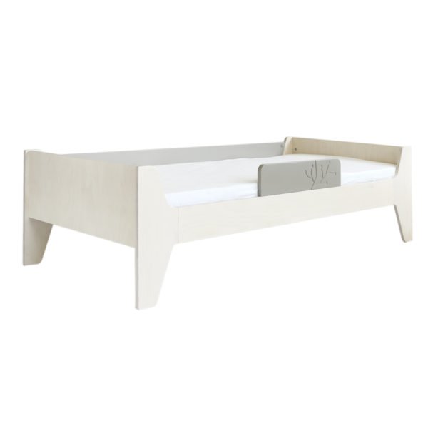 bird&berry junior bed